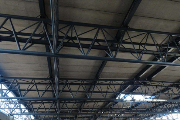 浏阳如何区分管廊钢结构与桁架结构的管道支架